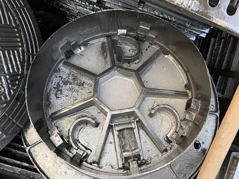 ��������������