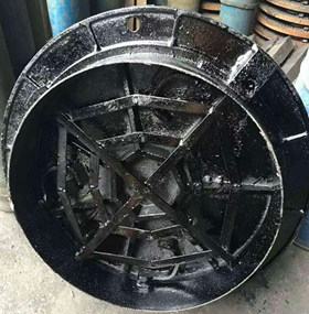 ���̰���