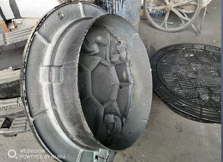 ���̰���